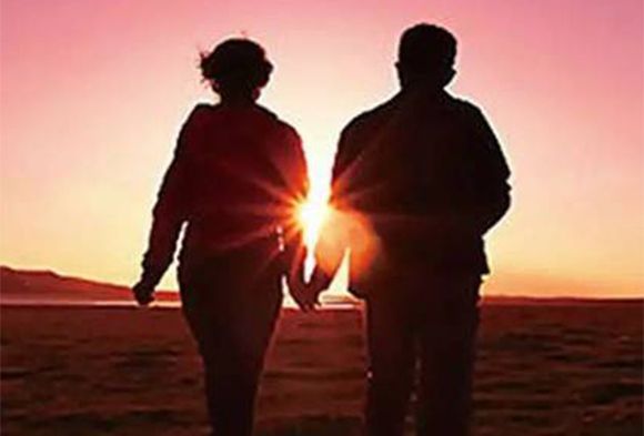 一把年紀了，還有必要重新找伴嗎？