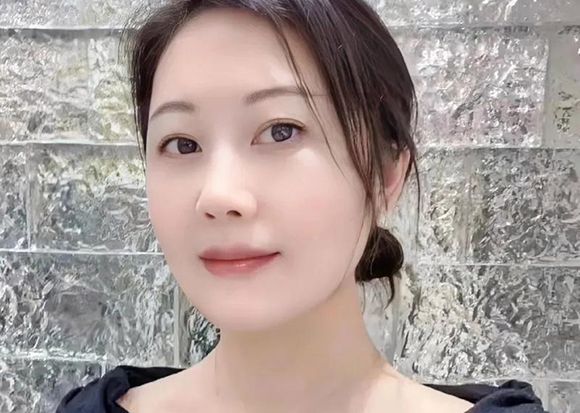 台灣年長單身男勇赴大陸相親，立即找到適合的老伴！